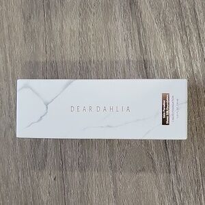 Dear Dahlia silk paradise sheer silk foundation